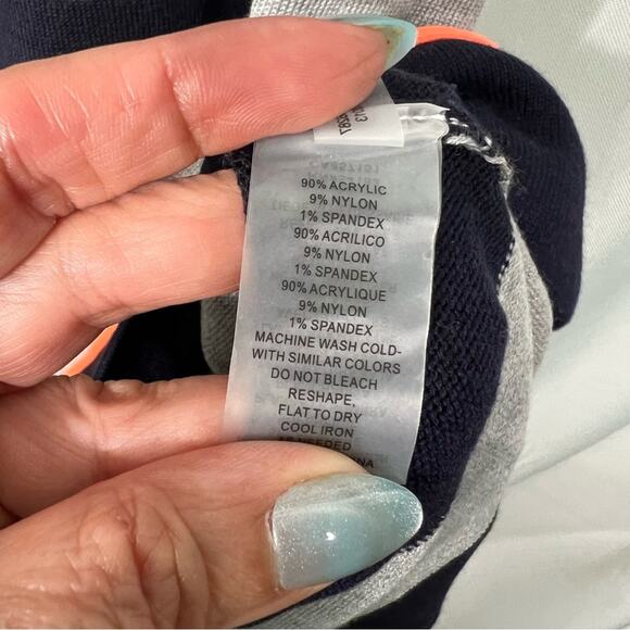 Vince Camuto Grey Black Striped Sweater Dress Size Medium - Picture 9 of 9